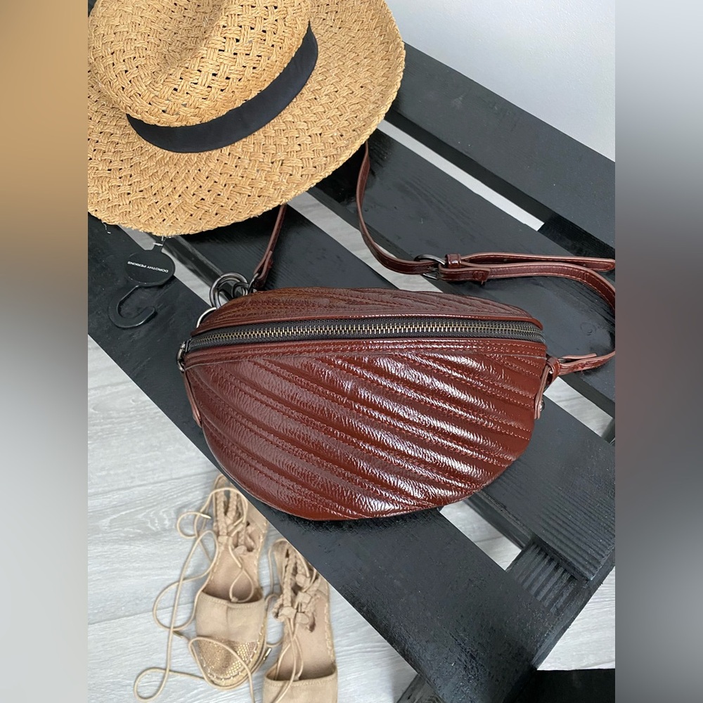 Women’s Belt Bag /  Funny pack / crossbody